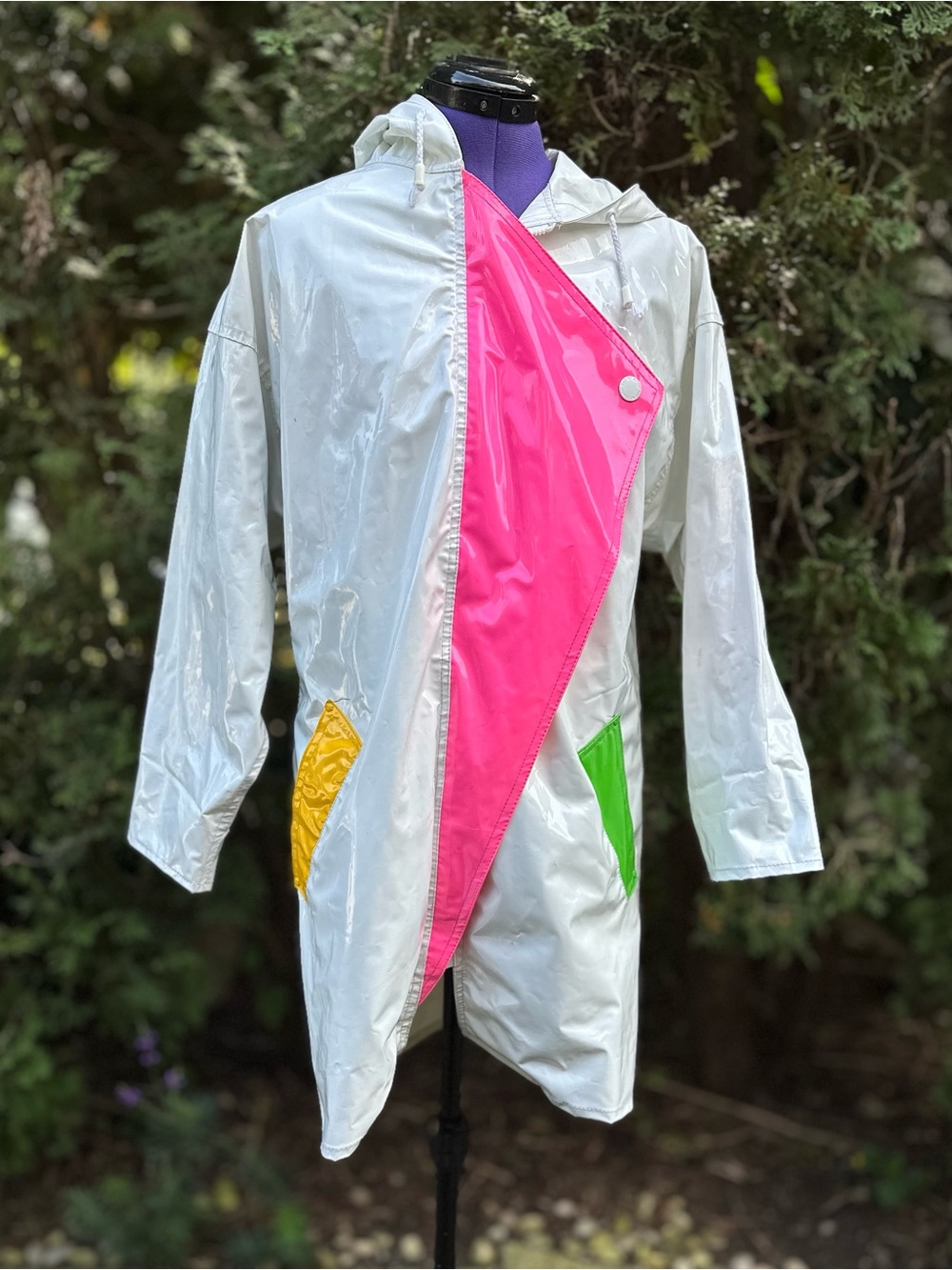 Small 80s Small Slippery When Wet Rain Jacket white and Neon